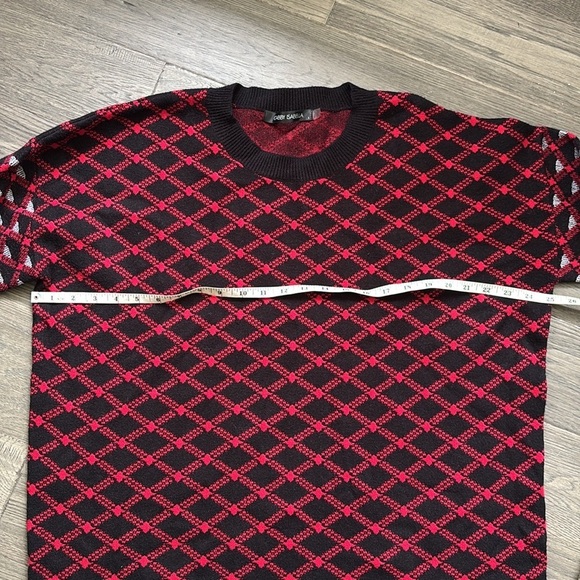 Gabby Isabella | Black and Red Crewneck Sweater w/ Geometric Pattern Size Large - Picture 6 of 11